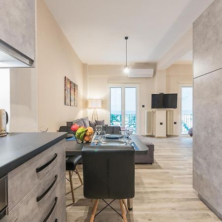 Modern Apartment Downtown Atina Dış mekan fotoğraf