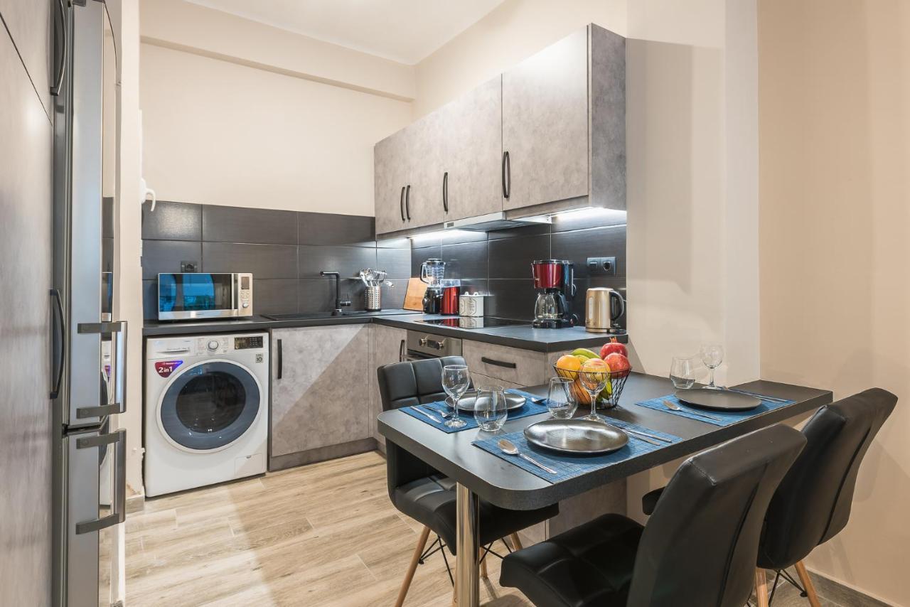 Modern Apartment Downtown Atina Dış mekan fotoğraf